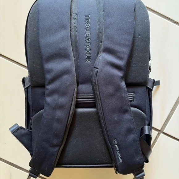 Troubadour Apex Compact 3.0 backpack - Picture 3 of 7